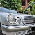 Mercedes Benz e320 1997